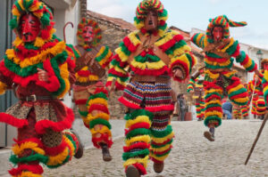 PODENCE, O CARNAVAL MAIS GENUÍNO DE PORTUGAL – 2 DIAS