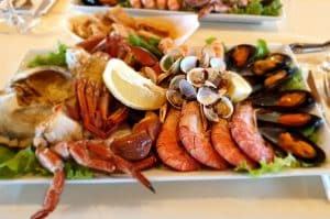 GALIZA, PASSEIO DE BARCO COM MARISCADA – 2 DIAS